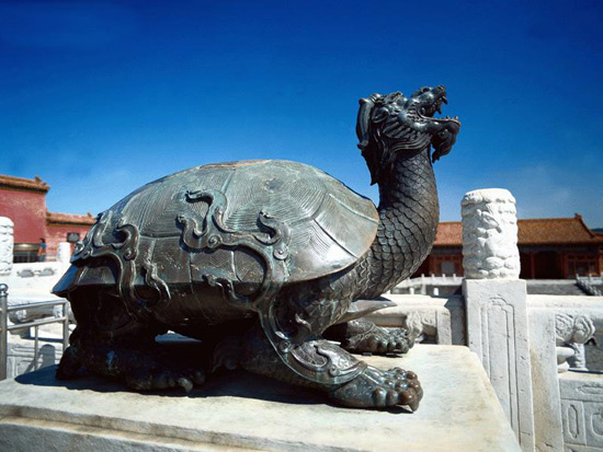 Beihai Park Sculpture