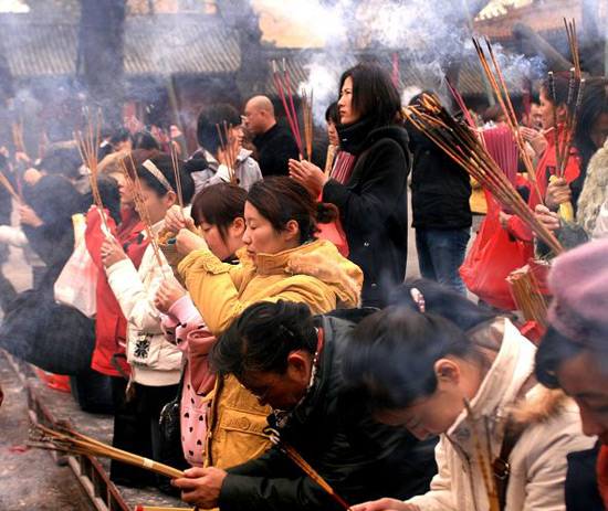 Beijing Tour to Lama Temple
