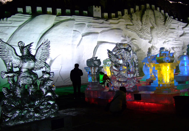 Longqingxia Gorge Ice and Snow Festival 1