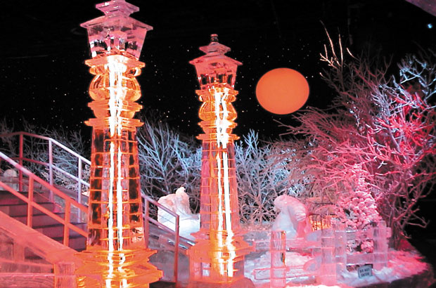 Longqingxia Gorge Ice and Snow Festival 11