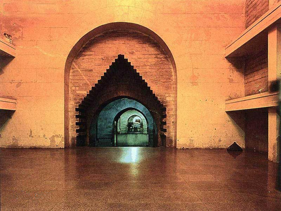 Inner of Ming Tombs