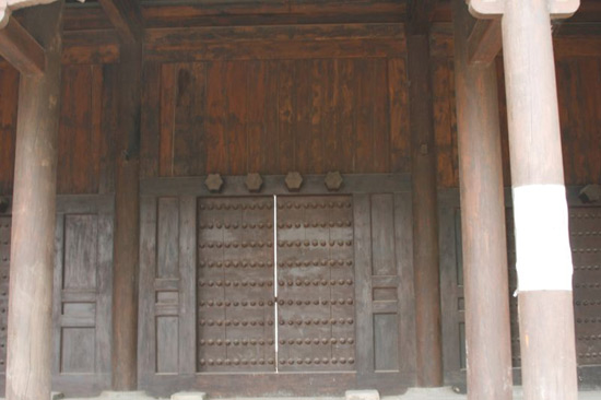 Gate of Ming Tombs