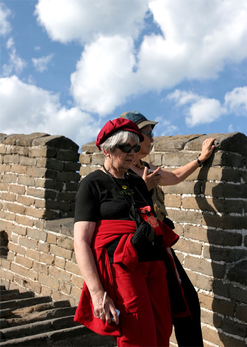 People on the Great Wall