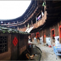 Gongqing Lou, Fujian Earth Buildings