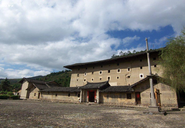 Hegui Lou, Fujian Earth House