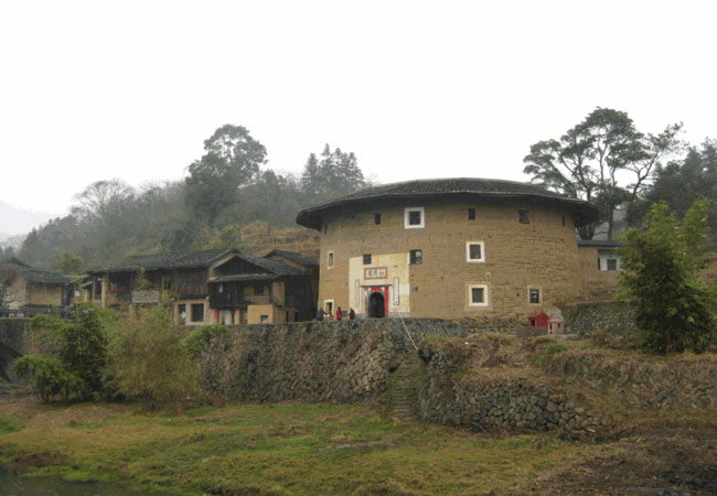 Rusheng Lou,Fujian Earth Buildings