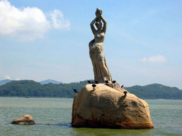 Zhuhai Fisher Girl Statue