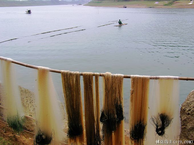 River at Yangmei Ancient Town