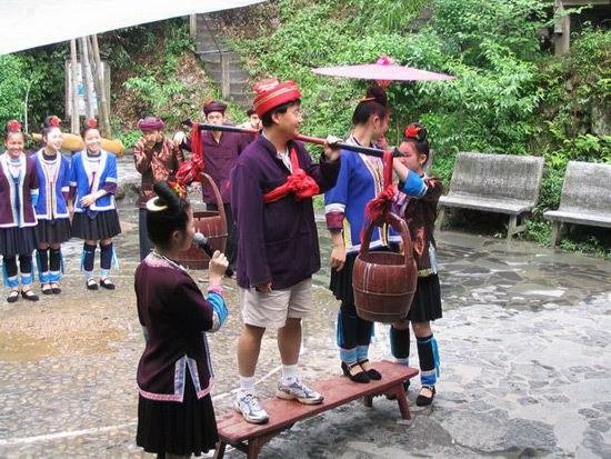 Yinshui Dong Village