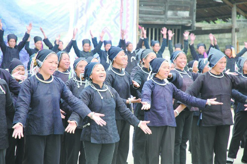 Yinshui Dong Village