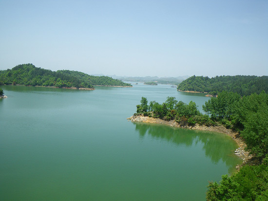 Hongfeng Lake