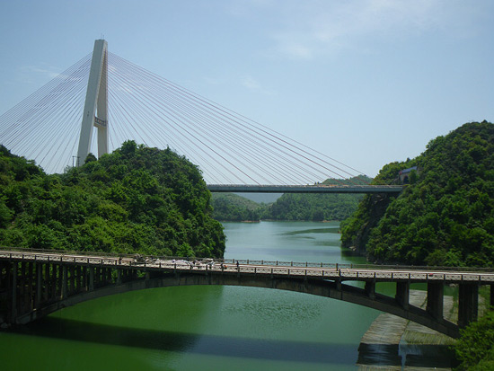 Hongfeng Lake