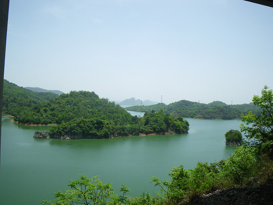 Hongfeng Lake