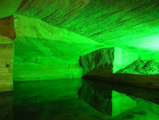 Huashan Mystical Grottos