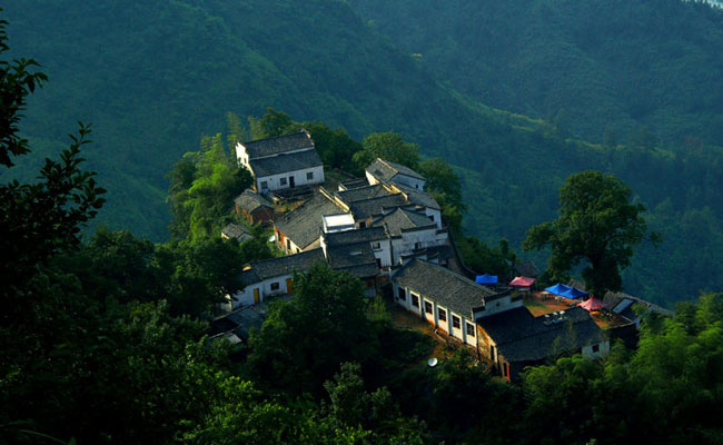 Qiyunshan Mountain