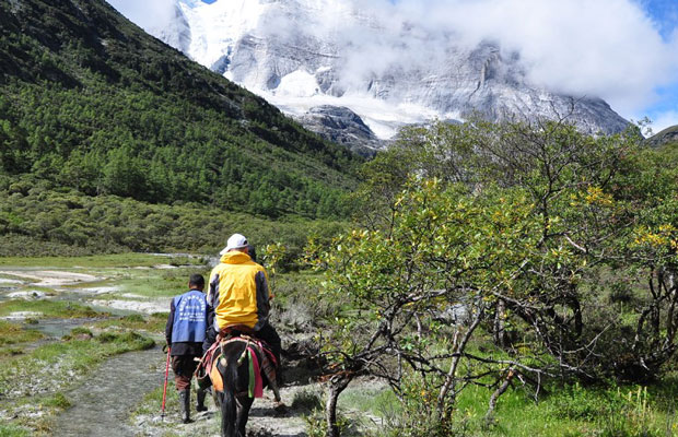 Yading Natural Reserve