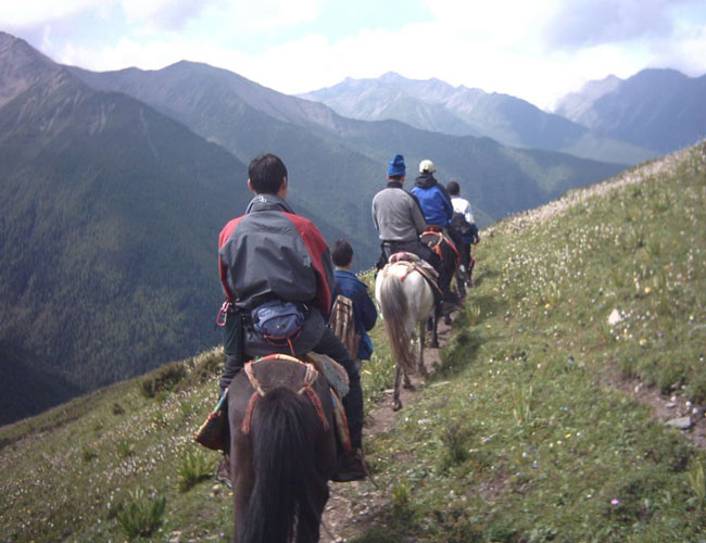 Siguniang Mountains Scenic Area