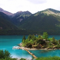 Basomtso Lake