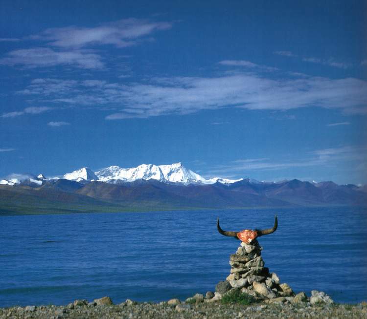 Tibet lake