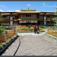 Norbulingka, Tibet Tours