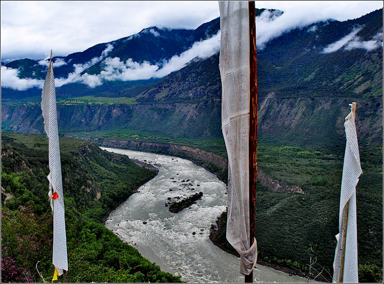 Yarlung Zangbo River Grand Canyon