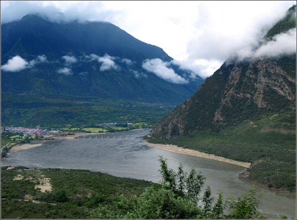 Yarlung Zangbo River Grand Canyon