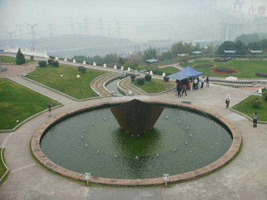 Gezhou Dam