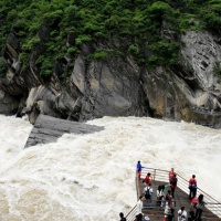 Tiger Leaping Gorges Lijiang, Yunnan Tours