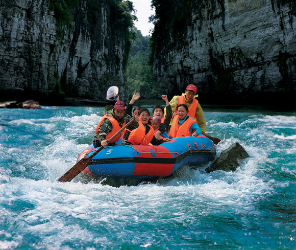 Rafting in the Maoyan River, Zhangjiajie Hunan