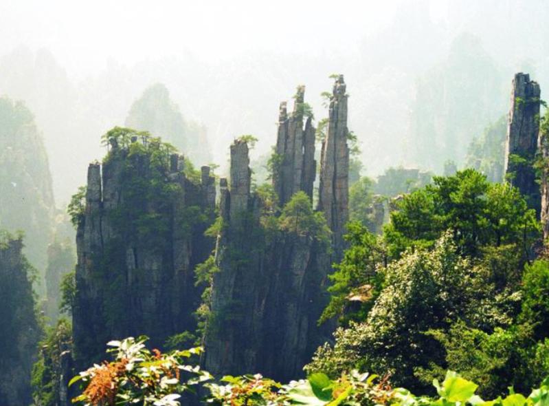 Wulingyuan China, Wulingyuan peaks