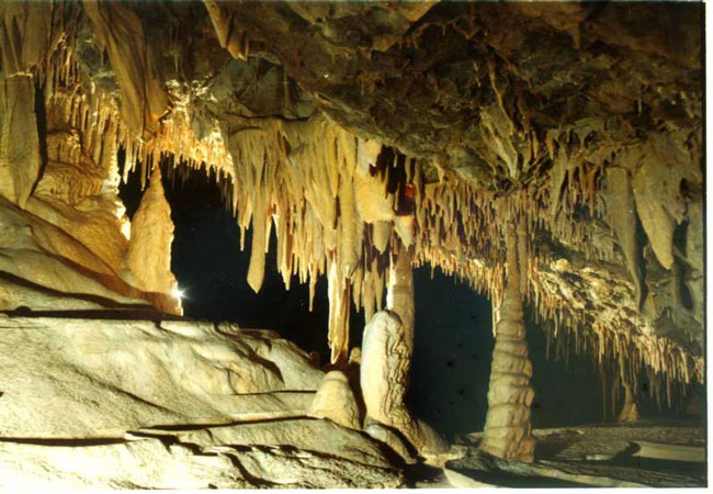 Yellow Dragon Cave